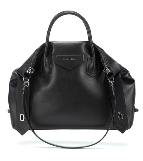 givenchy antigona medium misure|givenchy antigona on sale.